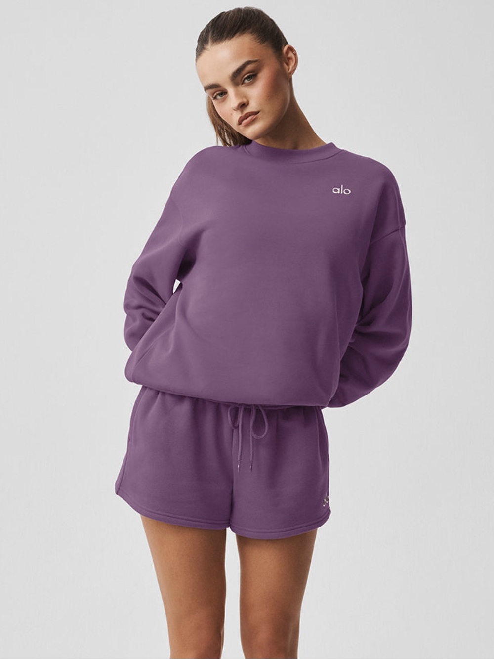 RARE / NWT plum kiss ALO Yoga accolade crewneck rare color sold out